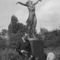 Rzeźba Stanisława Jackowskiego Tancerka