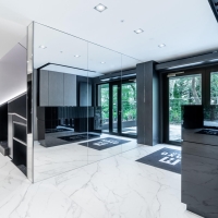 Moxo House