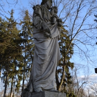 Rzeźba Józefa przeniesiona z gmachu